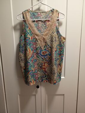 Source Unknown Multicolor Paisley Crochet-Trim Tank Top